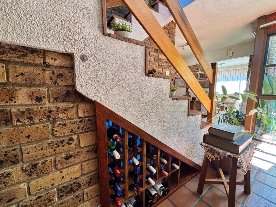 5 Bedroom Property for Sale in Heilige Akker North West